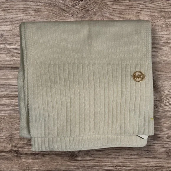 Michael Kors Cream Ribbed Scarf - Picture 2 of 3